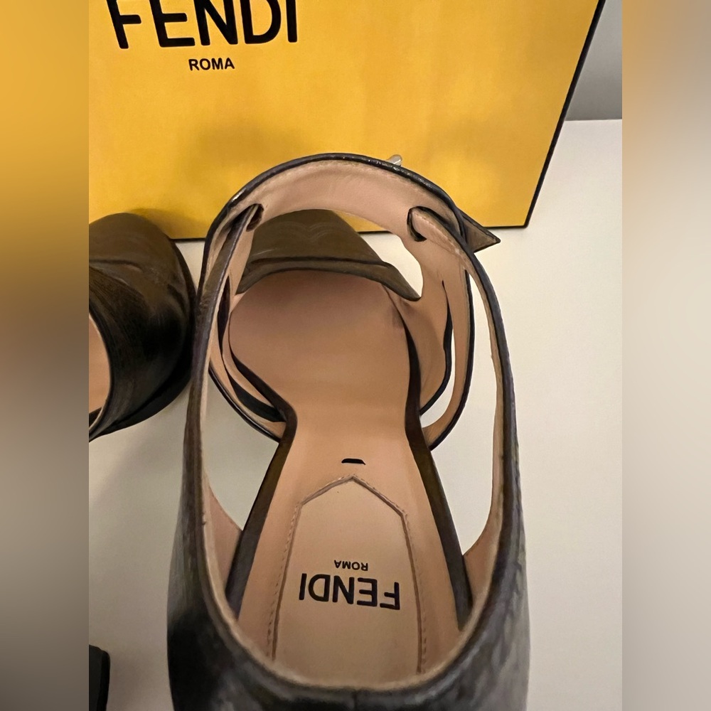 Authentic Fendi Charcoal Cut-out Mary Jane Pumps, Size 7 - Picture 14 of 14
